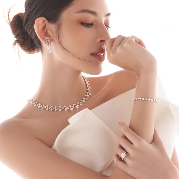 Diamond necklace love 05 -3
